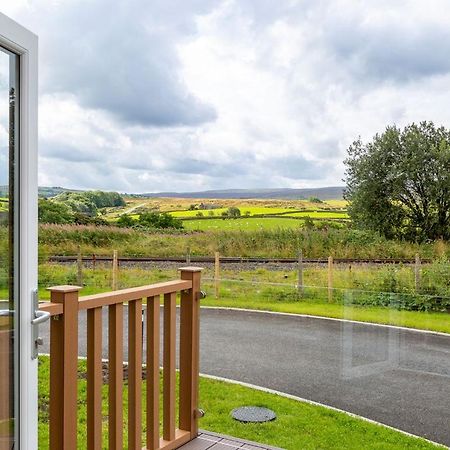 Great Harlow Views Newby  ภายนอก รูปภาพ