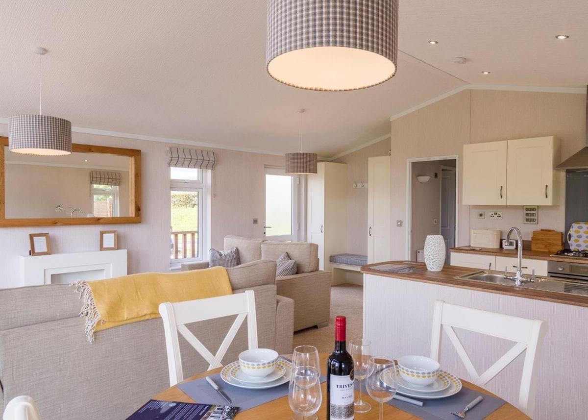 Great Harlow Views Newby  ภายนอก รูปภาพ