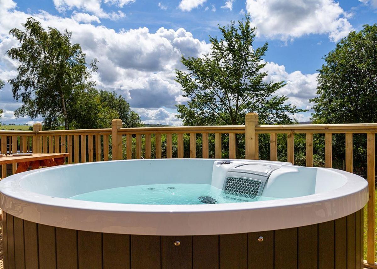 Great Harlow Views Newby  ภายนอก รูปภาพ