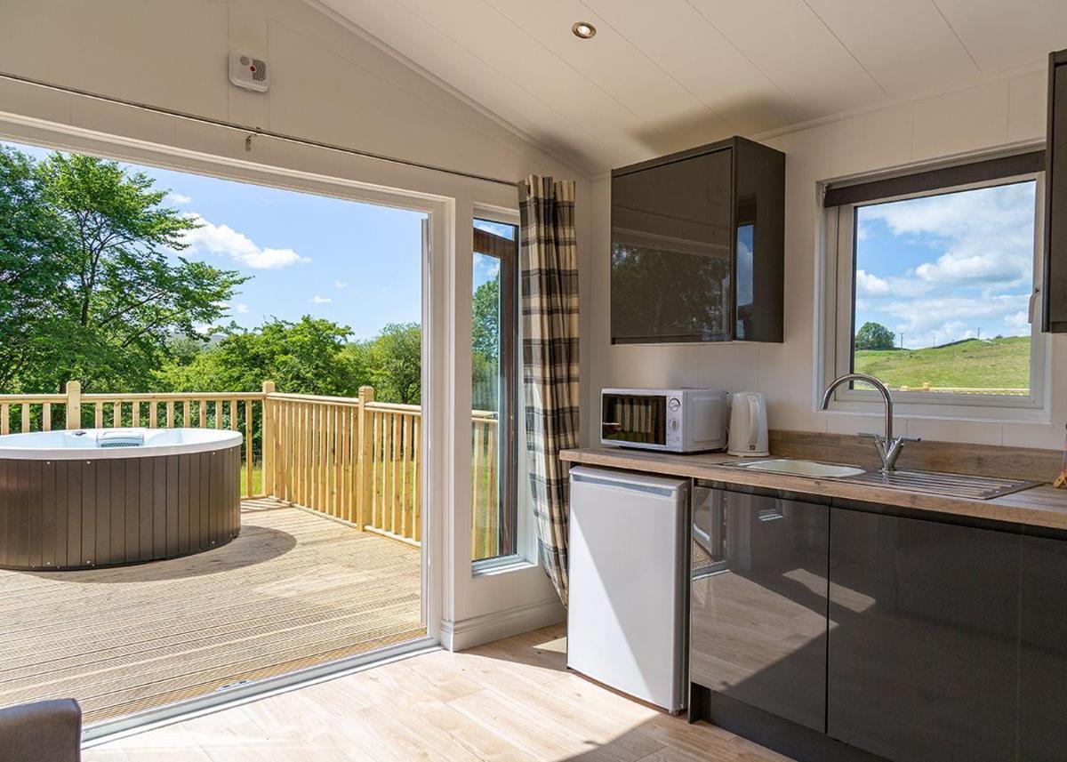 Great Harlow Views Newby  ภายนอก รูปภาพ
